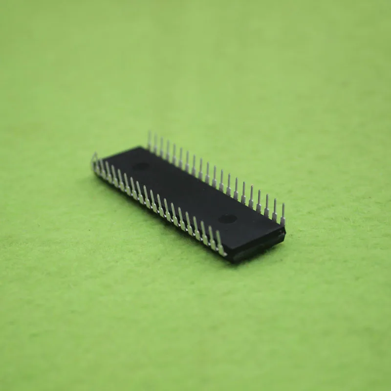 [LAN] 40I-PDIP STC89C52RC промышленный микроконтроллер 8K памяти новое место (B6B2) -- 50 шт./лот |