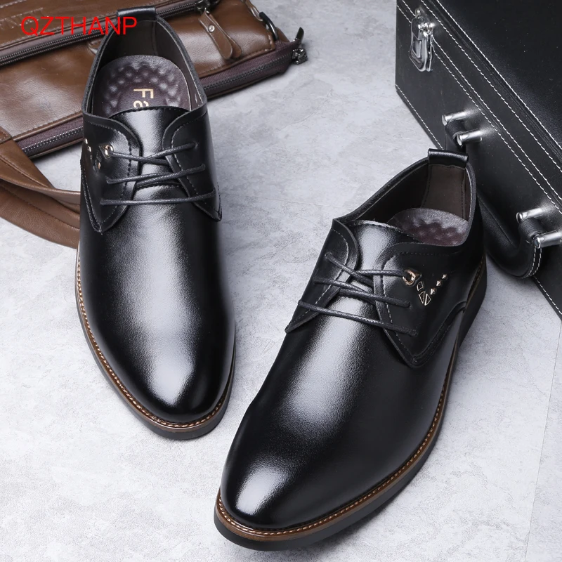 Men Loafers Pointy Shoes Spring Autumn Men Formal Wedding Loafers Luxury Men Business Dress Shoes PU Leather Zapatos De Hombre
Men Loafers Pointy Shoes Spring Autumn Men Formal Wedding Loafers Luxury Men Business Dress Shoes PU Leather Zapatos De Hombre