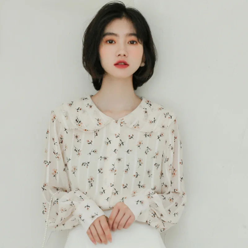 Summer Autumn New Long Sleeve Blouse Women Kawaii Peter pan Collar Floral Chiffon Shirt Ladies Top
Summer Autumn New Long Sleeve Blouse Women Kawaii Peter pan Collar Floral Chiffon Shirt Ladies Top