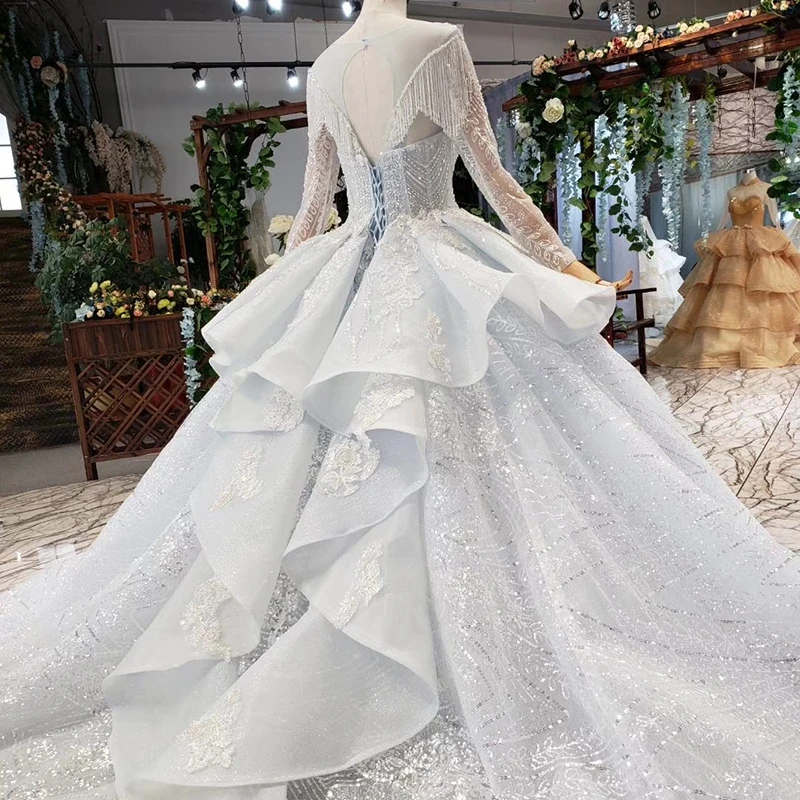 HTL531 luxury bridal gown with train o-neck long sleeves lace up back ruffle indian wedding dress r
HTL531 luxury bridal gown with train o-neck long sleeves lace up back ruffle indian wedding dress r