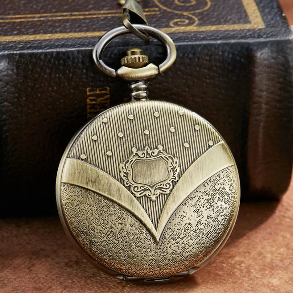 

Vintage Bronze Black Golden Big V Steampunk Quartz Pocket Watch with Chain for Men Women Pendant necklace reloj de bolsillo