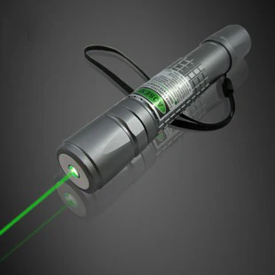High Power Military Green Laser Pointer 500W 500000m 532nm Flashlight Light Focusable Burning Match,Burn Cigarettes Hunting
High Power Military Green Laser Pointer 500W 500000m 532nm Flashlight Light Focusable Burning Match,Burn Cigarettes Hunting