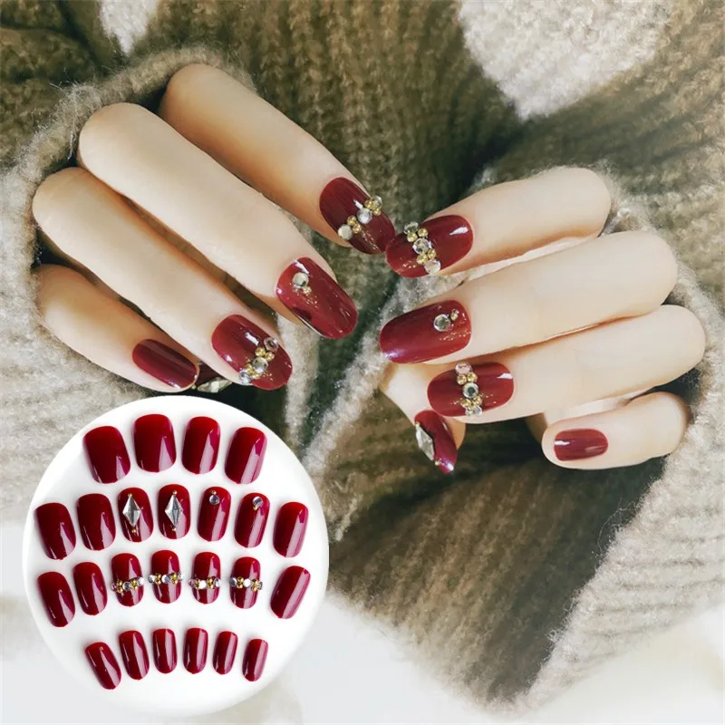 24Pcs Fashion 3D Women's Red Wedding Nails Rhinestones False Nail Art Design Acrylic Full Fake Nail Tips for Bride
24Pcs Fashion 3D Women's Red Wedding Nails Rhinestones False Nail Art Design Acrylic Full Fake Nail Tips for Bride