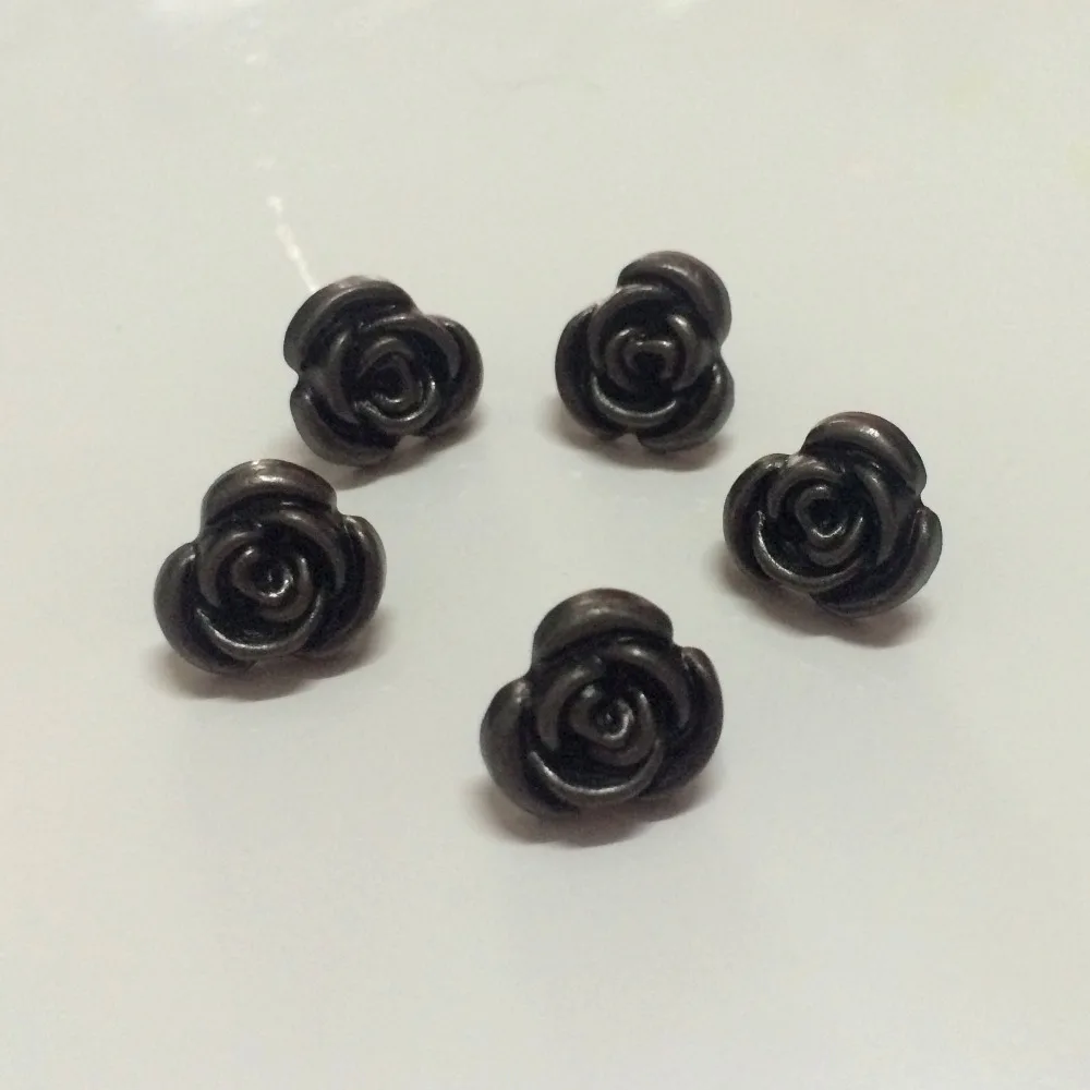 50PCS 10MM Antique Silver Rose Flower Rivet Punk Spike Flower Studs Spikes Shoes Belt Bag Bracelets Accessories Leather Craft
50PCS 10MM Antique Silver Rose Flower Rivet Punk Spike Flower Studs Spikes Shoes Belt Bag Bracelets Accessories Leather Craft