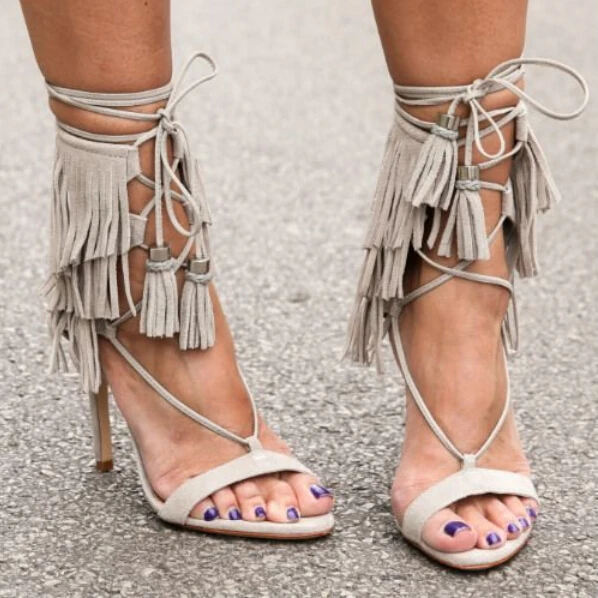 Hot Selling Cheap Beige Suede Leather Lace-up Ankle Strap Sandals High Heel Cut-out Fringe Dress shoes woman Designer Tassel San
Hot Selling Cheap Beige Suede Leather Lace-up Ankle Strap Sandals High Heel Cut-out Fringe Dress shoes woman Designer Tassel San