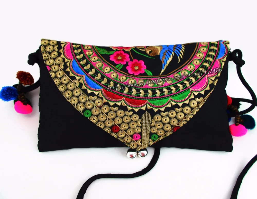 Винтажная сумка через плечо Hmong, этническая, тайская, индийская, бохо, с вышивкой, с помпонами, SYS-232
Винтажная сумка через плечо Hmong, этническая, тайская, индийская, бохо, с вышивкой, с помпонами, SYS-232