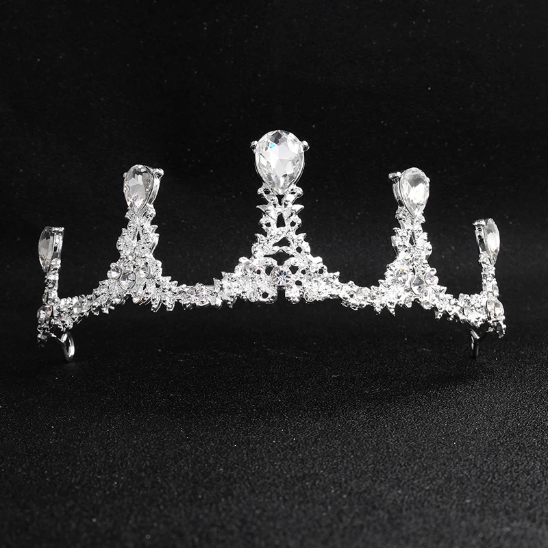 Trendy Bride Tiaras and Crowns Alloy Bridal Wedding Headpieces Wedding Head Crown For Ladies
Trendy Bride Tiaras and Crowns Alloy Bridal Wedding Headpieces Wedding Head Crown For Ladies
