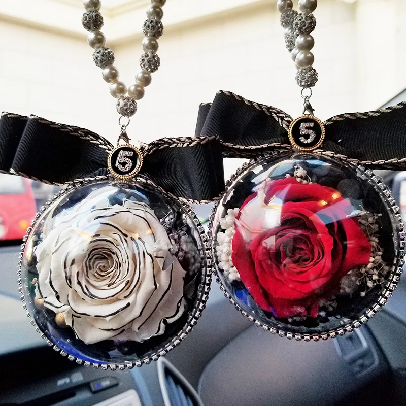 Car Hanging Pendant Crystal Diamond Rose Flowers Plastic Ball Hanging Rearview Mirror Automobile Styling Accessories Ornament
Car Hanging Pendant Crystal Diamond Rose Flowers Plastic Ball Hanging Rearview Mirror Automobile Styling Accessories Ornament
