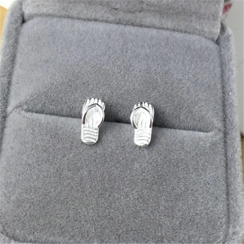 2020 women's earring Tibetan sliver slippers summer stud earrings cute funny mini brinco free shiping girls ear rings ED860
2020 women's earring Tibetan sliver slippers summer stud earrings cute funny mini brinco free shiping girls ear rings ED860