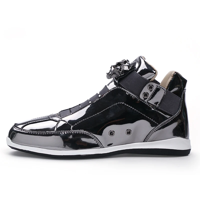 New Fashion High Top Casual Shoes For Men Super Cool Llion Head Gold Silver Botas Mens Autumn Spring Footwear PU Leather Flats
New Fashion High Top Casual Shoes For Men Super Cool Llion Head Gold Silver Botas Mens Autumn Spring Footwear PU Leather Flats