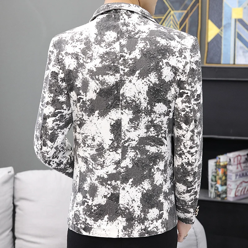 period personality 2020 Printing fashion trend in men's suit of cultivate one's morality Floral handsome cowboy leisure suit
period personality 2020 Printing fashion trend in men's suit of cultivate one's morality Floral handsome cowboy leisure suit