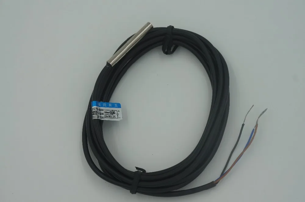 NPN NC 3 wires M6 Approach Sensor Inductive Proximity Switch 6-36VDC LJ6A3-2-Z/AX
NPN NC 3 wires M6 Approach Sensor Inductive Proximity Switch 6-36VDC LJ6A3-2-Z/AX