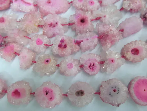 Druzy agate bead onyx stone 15-60mm full strand freeform slab round disc cherry pink red assorted jewelry bead
Druzy agate bead onyx stone 15-60mm full strand freeform slab round disc cherry pink red assorted jewelry bead