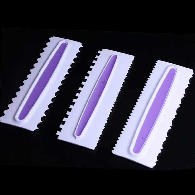 Newest 3PCS/Lot Cake Icing Comb Both Side Teeth 6 Design Plastic Sugar Craft Cream Icing Scraper Smoother Baking Pastry Tools
Newest 3PCS/Lot Cake Icing Comb Both Side Teeth 6 Design Plastic Sugar Craft Cream Icing Scraper Smoother Baking Pastry Tools