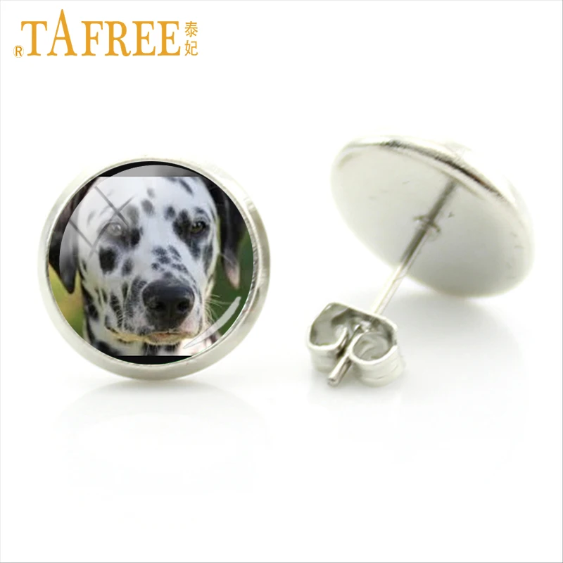 

TAFREE 2017 Cute dog lover stud earrings animal dalmation Beagle Labrador German shepered terrier bulldog pug women jewelry DG1