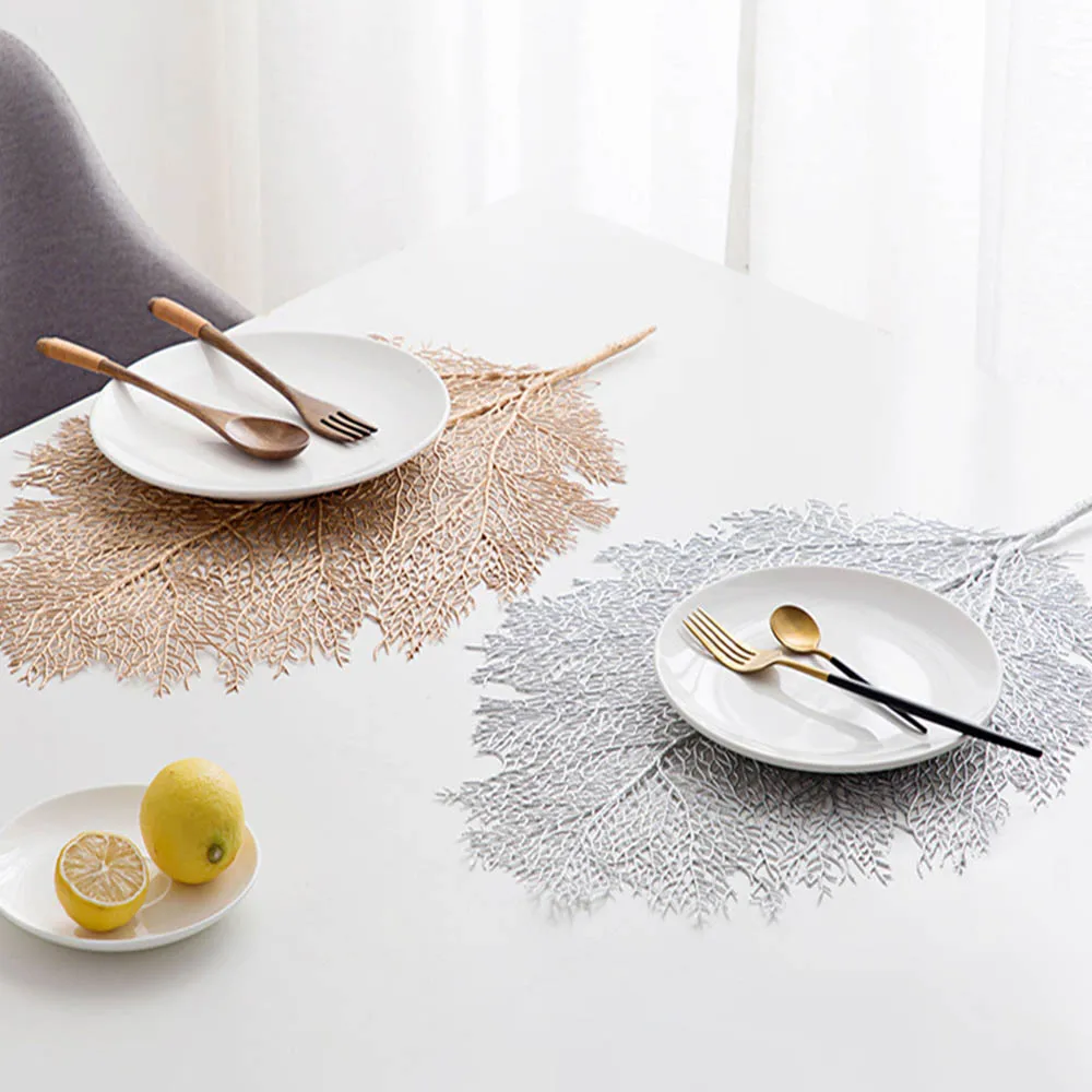 Creative Coral Leaf Plastic Placemat Coffee Cup Mats Gold Silver Heat-insulated Non-slip Coaster Home Desktop Decoration 1pc
Creative Coral Leaf Plastic Placemat Coffee Cup Mats Gold Silver Heat-insulated Non-slip Coaster Home Desktop Decoration 1pc
