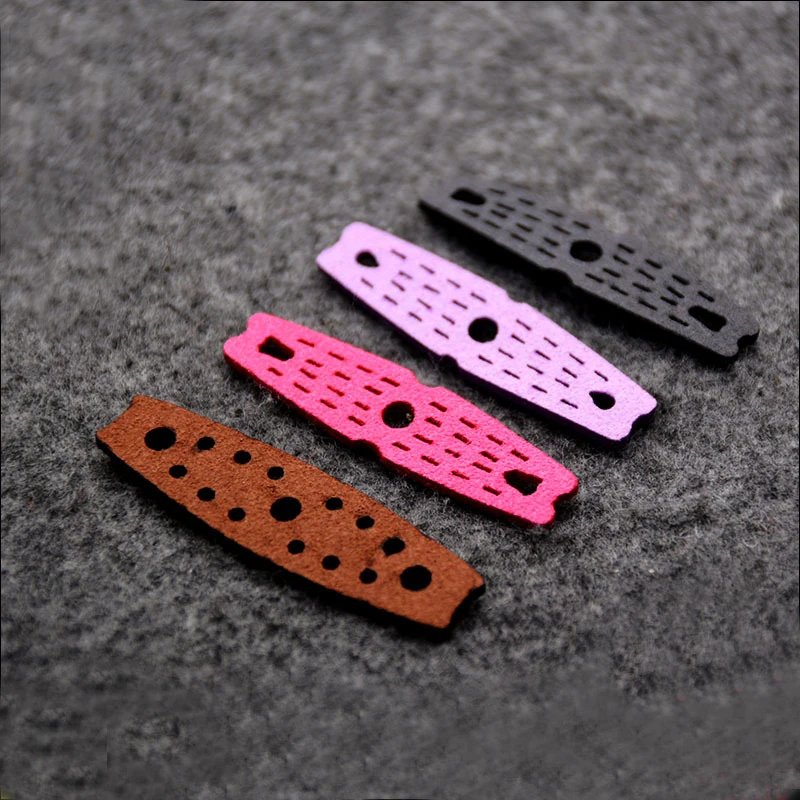 10PCS Cow Leather Slingshots Pouches with Center Hole Outdoor Hunting Sling Shots Catapults Accessories Band Pouches
10PCS Cow Leather Slingshots Pouches with Center Hole Outdoor Hunting Sling Shots Catapults Accessories Band Pouches