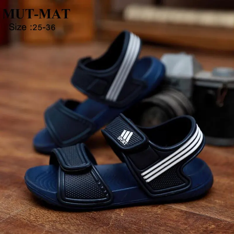 Children sandals fashion boys and girls non-slip summer beach sandals wear-resistant and multi-color shoes
Children sandals fashion boys and girls non-slip summer beach sandals wear-resistant and multi-color shoes