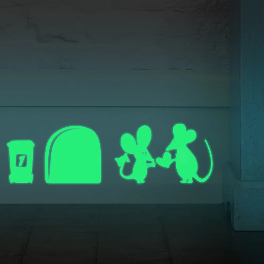 Mouse Heart Hole Wall Decals Fluorescence Stickers Glow in The Dark Children's Room Nursery Removable Wall Stickers Murals
Mouse Heart Hole Wall Decals Fluorescence Stickers Glow in The Dark Children's Room Nursery Removable Wall Stickers Murals