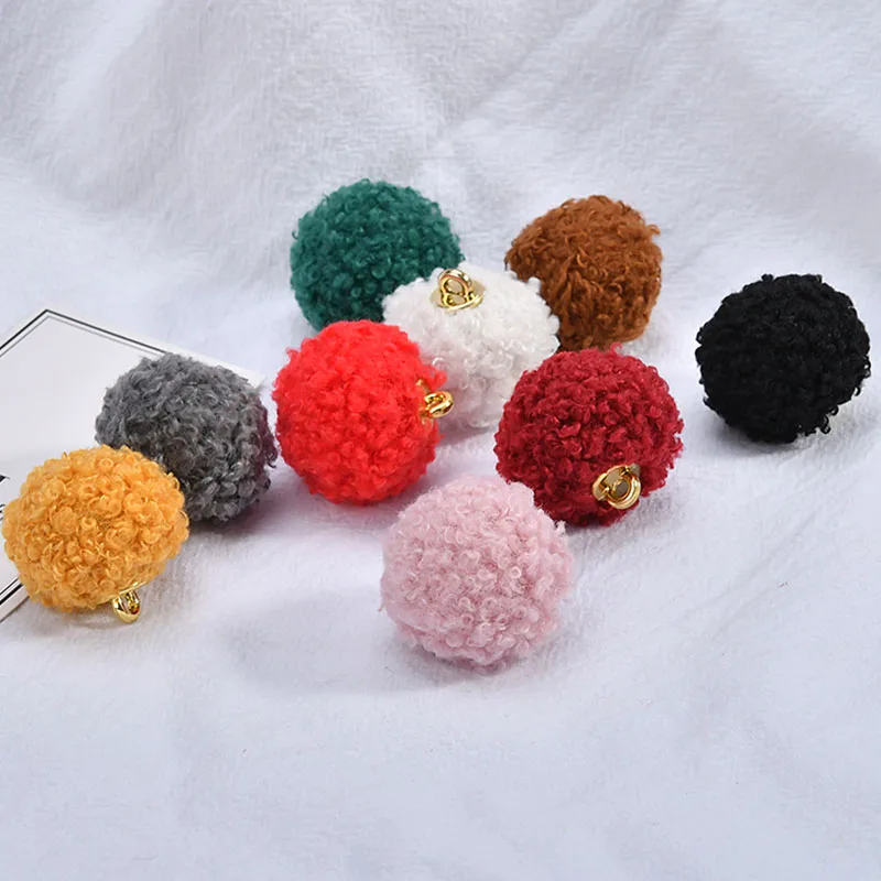 50pcs/lot geometry round shape woolen/alloy materials charms earrings/garment handmade Diy jewelry making pendants accessory
50pcs/lot geometry round shape woolen/alloy materials charms earrings/garment handmade Diy jewelry making pendants accessory