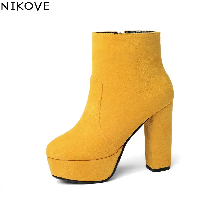 NIKOVE 2019 Women Boots Shoes Short Plush/PU Shoes Platform Fashion Square High Heel Ankle Boots Flock Autumn Boots 34-43
NIKOVE 2019 Women Boots Shoes Short Plush/PU Shoes Platform Fashion Square High Heel Ankle Boots Flock Autumn Boots 34-43