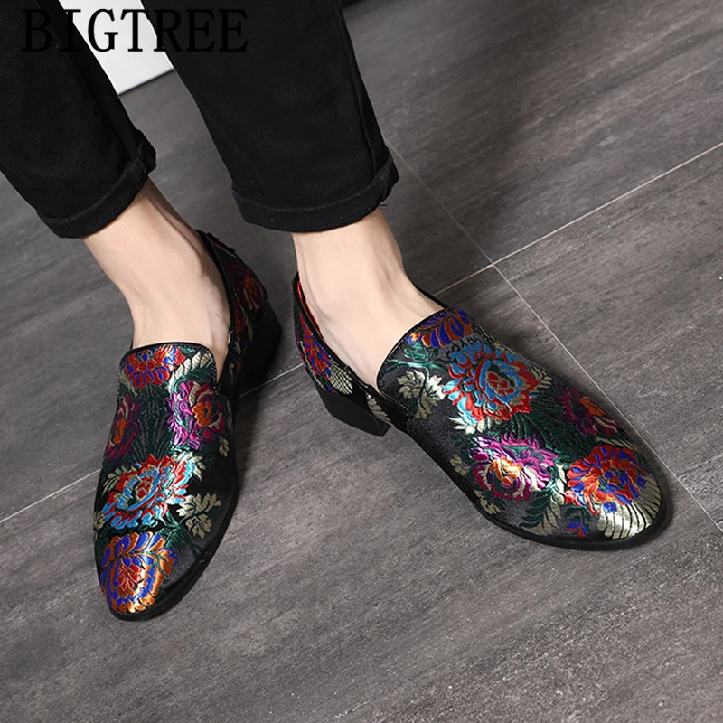 Wedding Shoes Men Elegant Designer Shoes Men Dress Coiffeur Prom Shoes Men Formal Luxury Brand Zapatos De Hombre Erkek Ayakkabi
Wedding Shoes Men Elegant Designer Shoes Men Dress Coiffeur Prom Shoes Men Formal Luxury Brand Zapatos De Hombre Erkek Ayakkabi