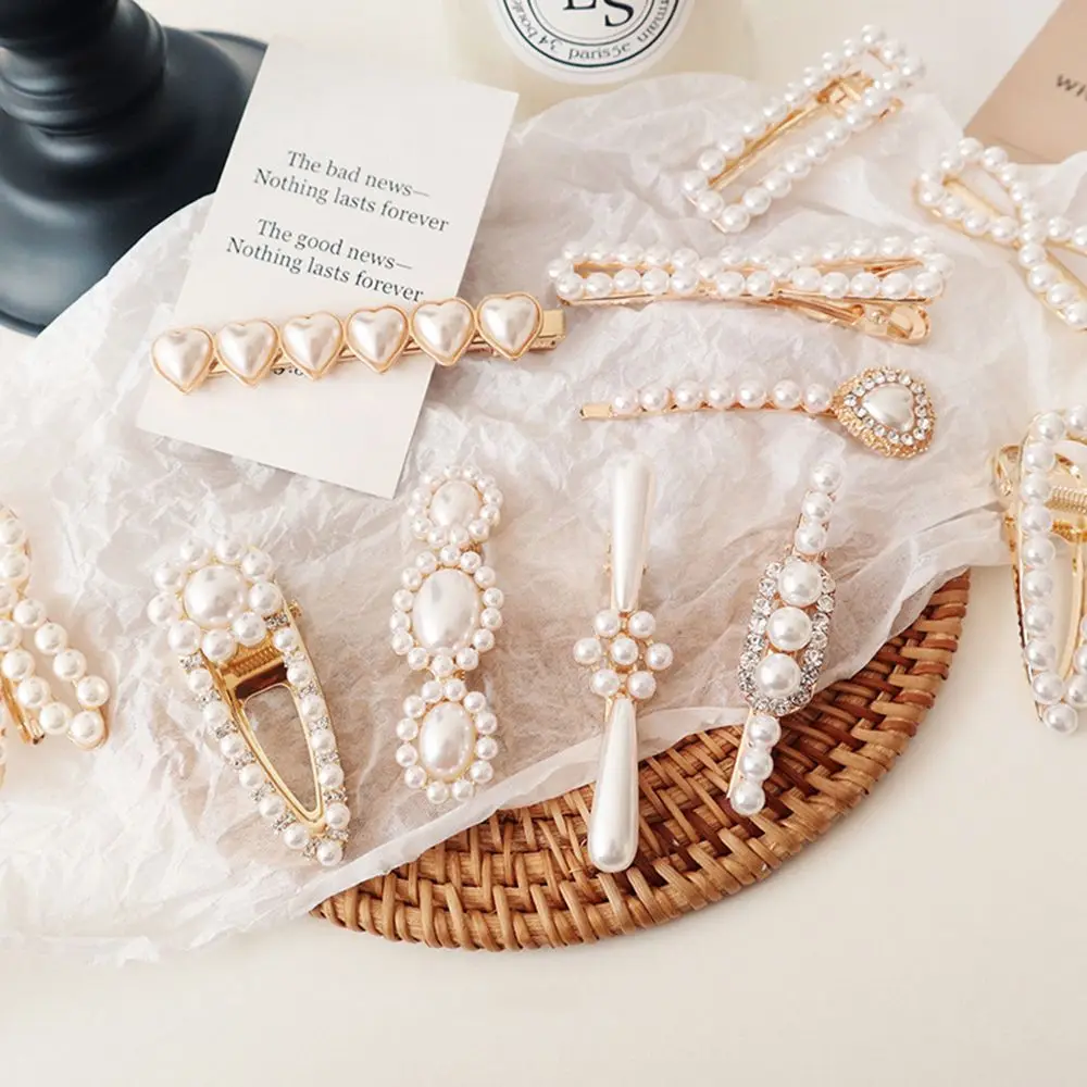 1 pc Korea Fashion Pearls Hair Clip Elegant Barrettes for Women Girls Vintage Pearl Flowers Hairpins Hair Accessories
1 pc Korea Fashion Pearls Hair Clip Elegant Barrettes for Women Girls Vintage Pearl Flowers Hairpins Hair Accessories