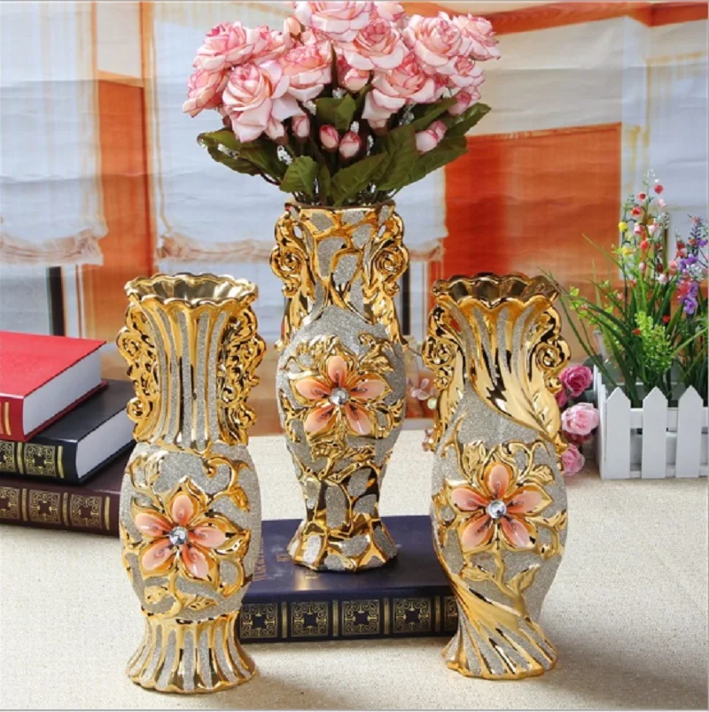 25*8.5*8.5cm Home Furnishing places vase ceramic ornaments crafts decorative gold plating European KTV
25*8.5*8.5cm Home Furnishing places vase ceramic ornaments crafts decorative gold plating European KTV