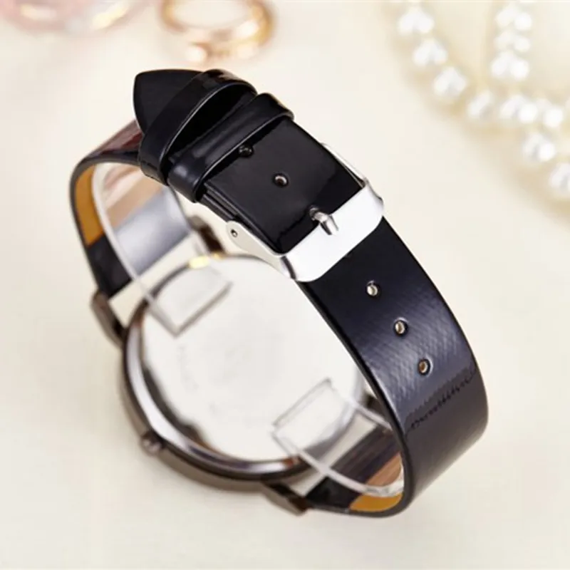 2019 New Fashion Lovers Watches Women Casual Leather Sport Wrist Watches Ladies Creative Quartz Watch relogios feminine hodinky
2019 New Fashion Lovers Watches Women Casual Leather Sport Wrist Watches Ladies Creative Quartz Watch relogios feminine hodinky