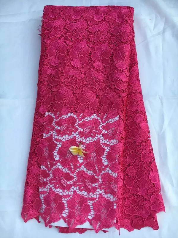 Hot sale fuchsia embroidery water soluble guipure lace with flower pattern african cord lace fabric for party dress QW17-4
Hot sale fuchsia embroidery water soluble guipure lace with flower pattern african cord lace fabric for party dress QW17-4