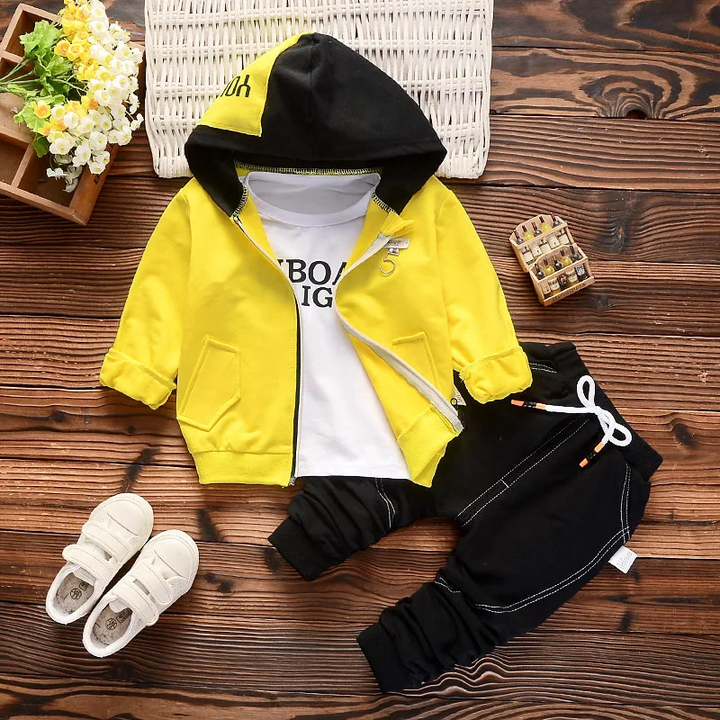 Spring/autumn Casual Kids Hoodies and Pants Baby Children's Clothing Sets Cartoon Long-sleeved Hoodies Trousers Three-piece Sets
Spring/autumn Casual Kids Hoodies and Pants Baby Children's Clothing Sets Cartoon Long-sleeved Hoodies Trousers Three-piece Sets