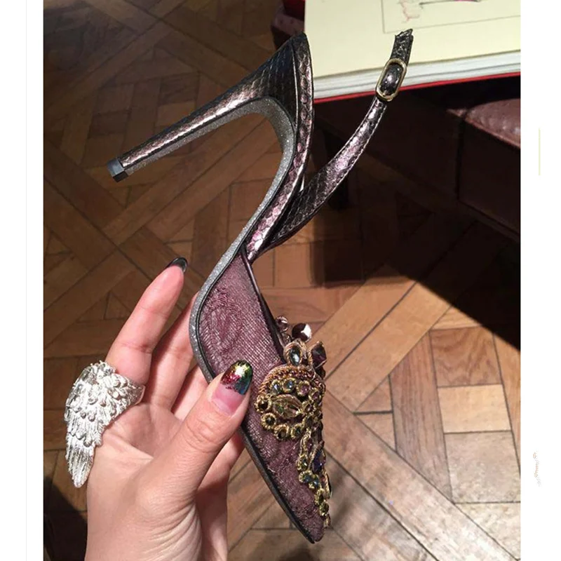 Pointed Toe Women Stiletto Slingback Lace Sexy Shoes Buckle Design Lady Girl Pumps High Thin Heel Colorful Crystal Embellished
Pointed Toe Women Stiletto Slingback Lace Sexy Shoes Buckle Design Lady Girl Pumps High Thin Heel Colorful Crystal Embellished