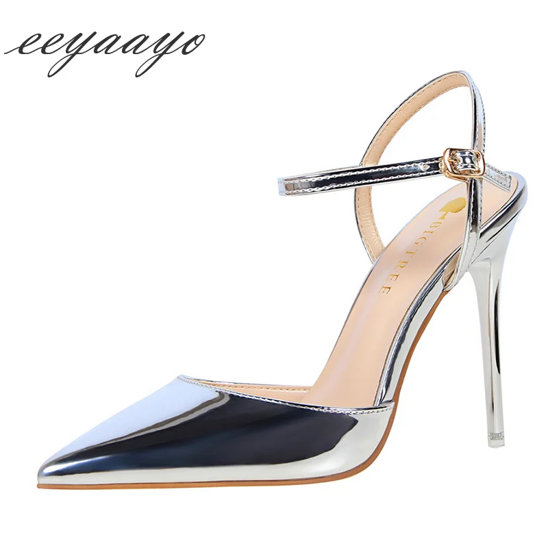 2019 New Summer Women Ankle Strap Sandals High Thin Heel Pointed Toe Buckle Sexy Office Ladies Women Shoes Silver High Heels
2019 New Summer Women Ankle Strap Sandals High Thin Heel Pointed Toe Buckle Sexy Office Ladies Women Shoes Silver High Heels