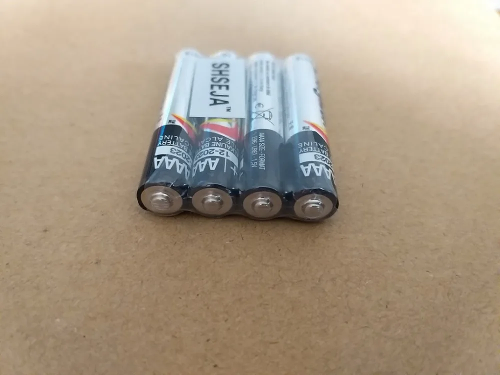 6PCS 1.5V E96 AAAA primary battery alkaline battery dry battery Bluetooth headset, laser pen battery
6PCS 1.5V E96 AAAA primary battery alkaline battery dry battery Bluetooth headset, laser pen battery