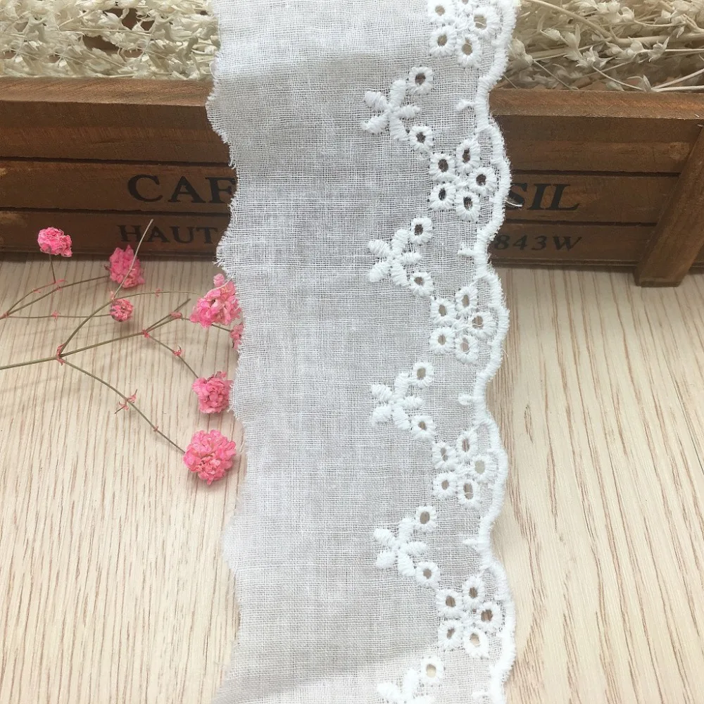 15Yards/lot New Arrival 5.5cm White 100% Cotton Cloth Embroidery Lace Trim DIY Lace Fabric Garment Lace Sewing Accessories
15Yards/lot New Arrival 5.5cm White 100% Cotton Cloth Embroidery Lace Trim DIY Lace Fabric Garment Lace Sewing Accessories