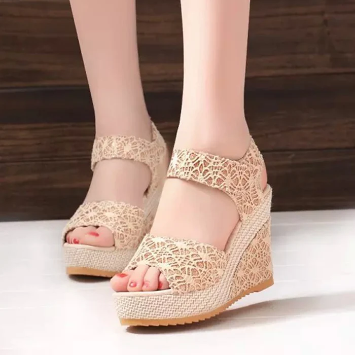 SLYXSH Women sandals black new wedge sandals Summer ladies peep toe high heels Platform white flipflops heeled sandals
SLYXSH Women sandals black new wedge sandals Summer ladies peep toe high heels Platform white flipflops heeled sandals