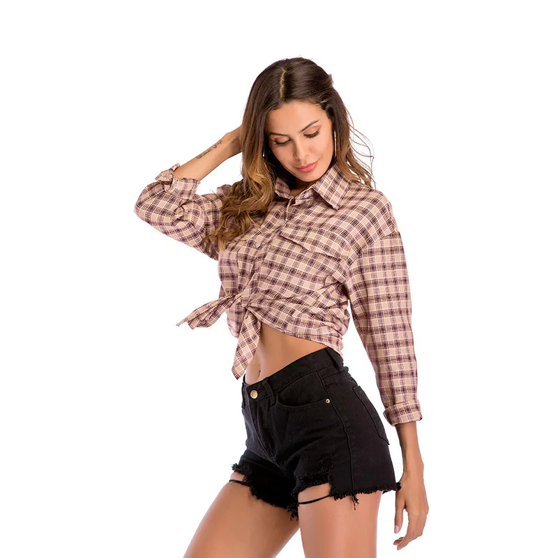 Female European and American spring shirt Large Code Pocket Long Sleeved Turnaround Loose White-striped Shirt
Female European and American spring shirt Large Code Pocket Long Sleeved Turnaround Loose White-striped Shirt