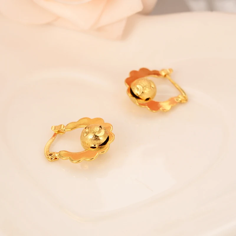 Bangrui gold beads Heart Earring For Girls/Ladies Birthday Gift Trendy Gold Color Engagement /Wedding Bands Promise Earring
Bangrui gold beads Heart Earring For Girls/Ladies Birthday Gift Trendy Gold Color Engagement /Wedding Bands Promise Earring