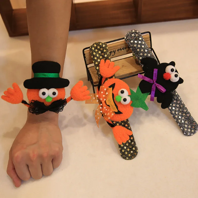 Cute Pumpkin Shaped Flashed Circle Bracelet Lighting Wristband Glow Bangle Halloween Consume Party Accessories
Cute Pumpkin Shaped Flashed Circle Bracelet Lighting Wristband Glow Bangle Halloween Consume Party Accessories