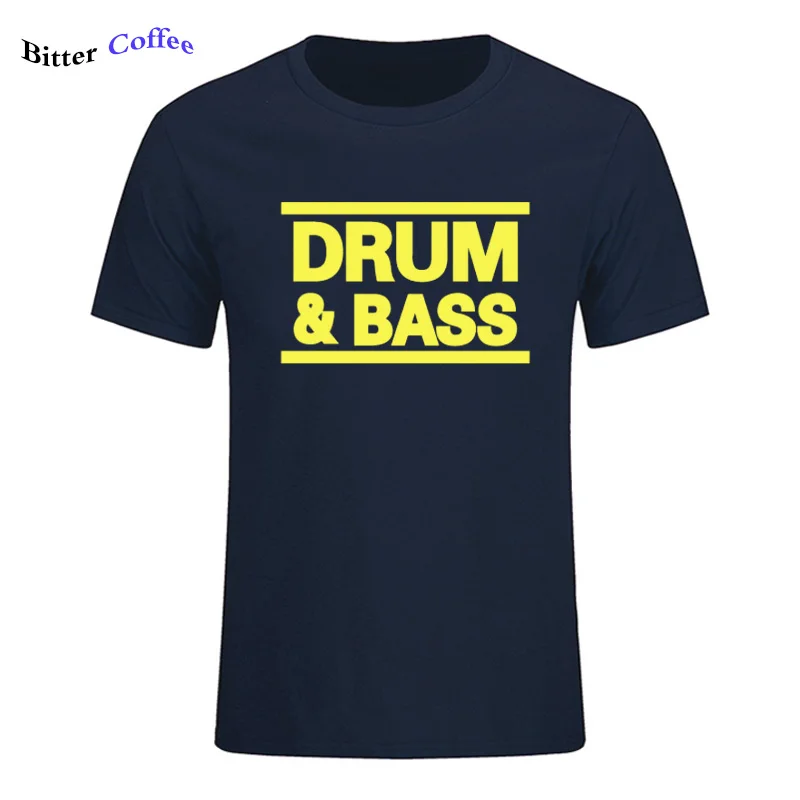 Лидер продаж, Мужская футболка с надписью Музыкальный барабан N BASS DNB DMC, футболка с принтом букв, футболки в стиле хип-хоп, Мужская хлопковая ...
Лидер продаж, Мужская футболка с надписью Музыкальный барабан N BASS DNB DMC, футболка с принтом букв, футболки в стиле хип-хоп, Мужская хлопковая ...
