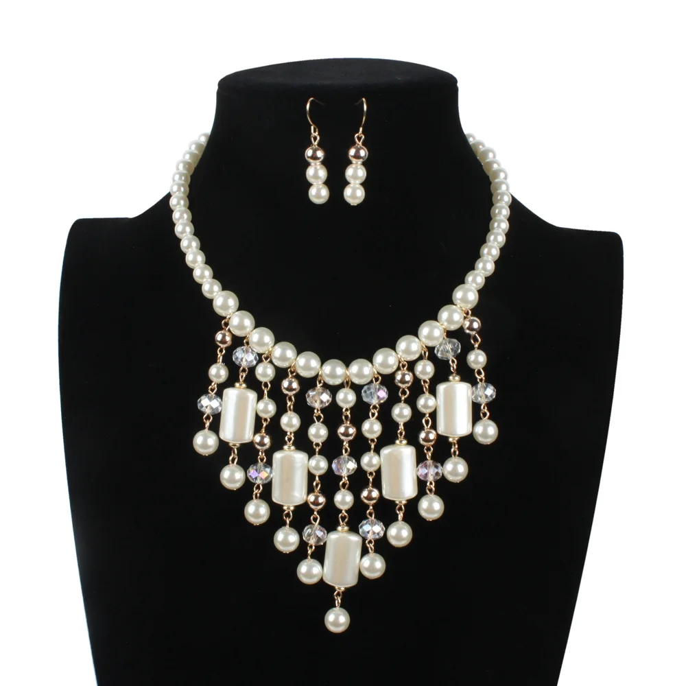 New fashion tassel shaped imitation pearl beads necklace and earrings bridal jewelry sets for woman party costume jewelry
New fashion tassel shaped imitation pearl beads necklace and earrings bridal jewelry sets for woman party costume jewelry
