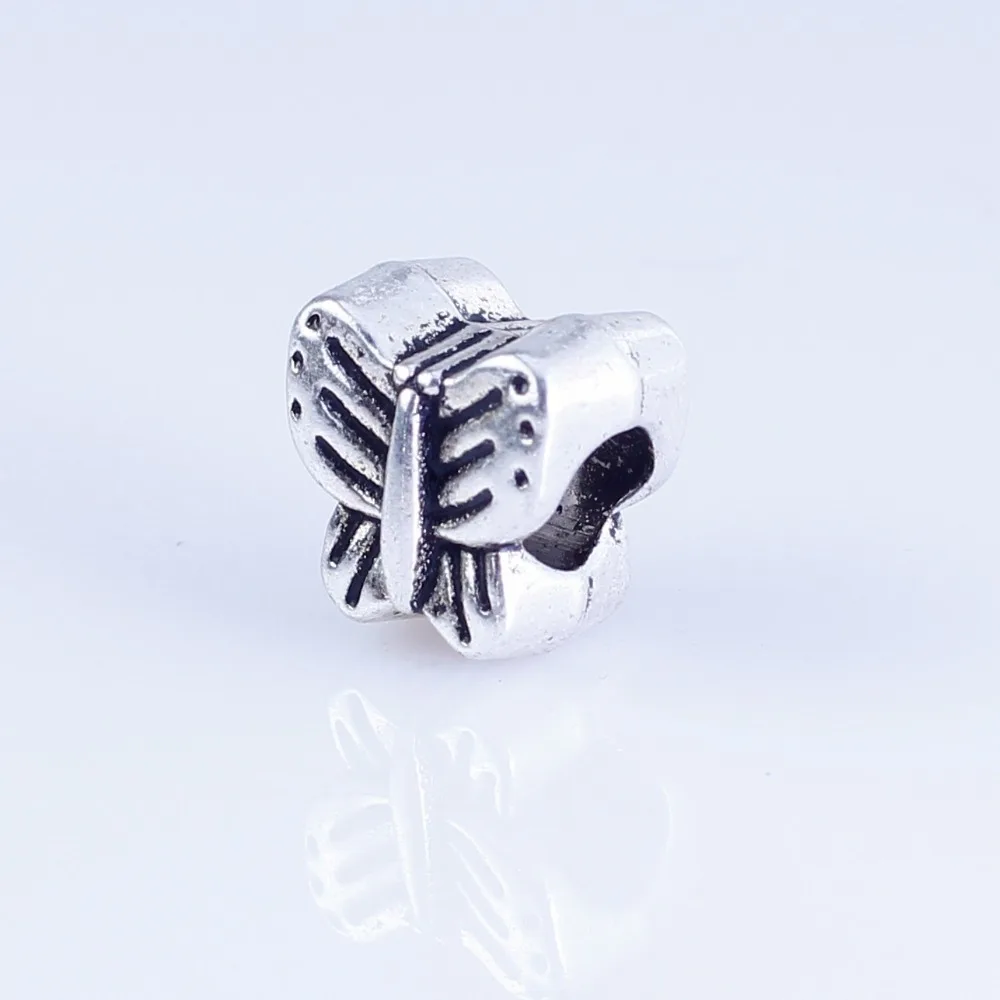 Wholesale 25pcs silver plated Butterfly beads Big Hole Beads Fit style European Bracelet hole 4.5mm
Wholesale 25pcs silver plated Butterfly beads Big Hole Beads Fit style European Bracelet hole 4.5mm