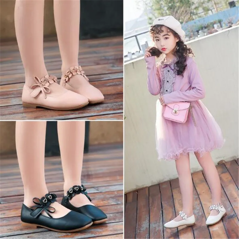 New Children Leather Shoes Girls Rhinestone Low-heeled Dance Shoes Princess Student Comfortable Toddler Shoes Baby Kids 02
New Children Leather Shoes Girls Rhinestone Low-heeled Dance Shoes Princess Student Comfortable Toddler Shoes Baby Kids 02