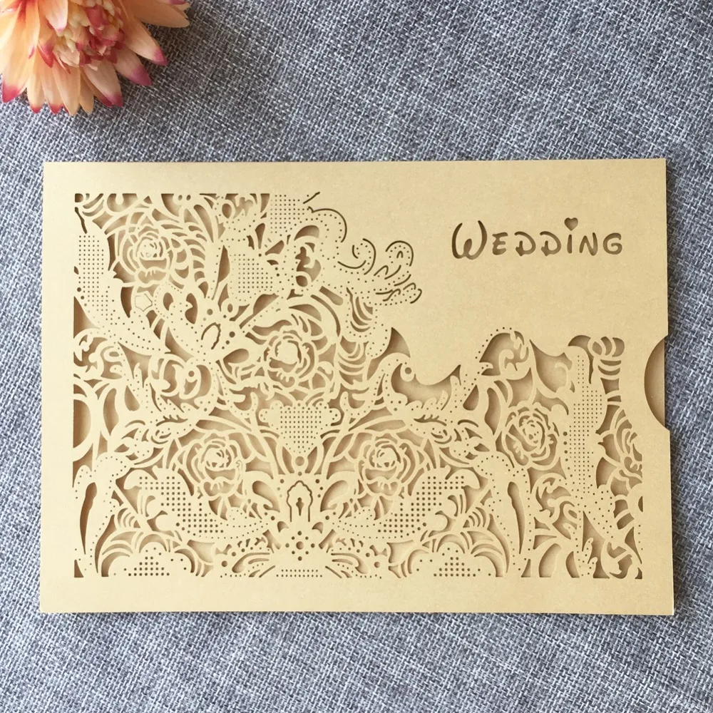 50pcs 2019 New Wedding Invitations pearl paper Laser cut Romantic Party Decoration Greeting Blessing Card with wedding words
50pcs 2019 New Wedding Invitations pearl paper Laser cut Romantic Party Decoration Greeting Blessing Card with wedding words