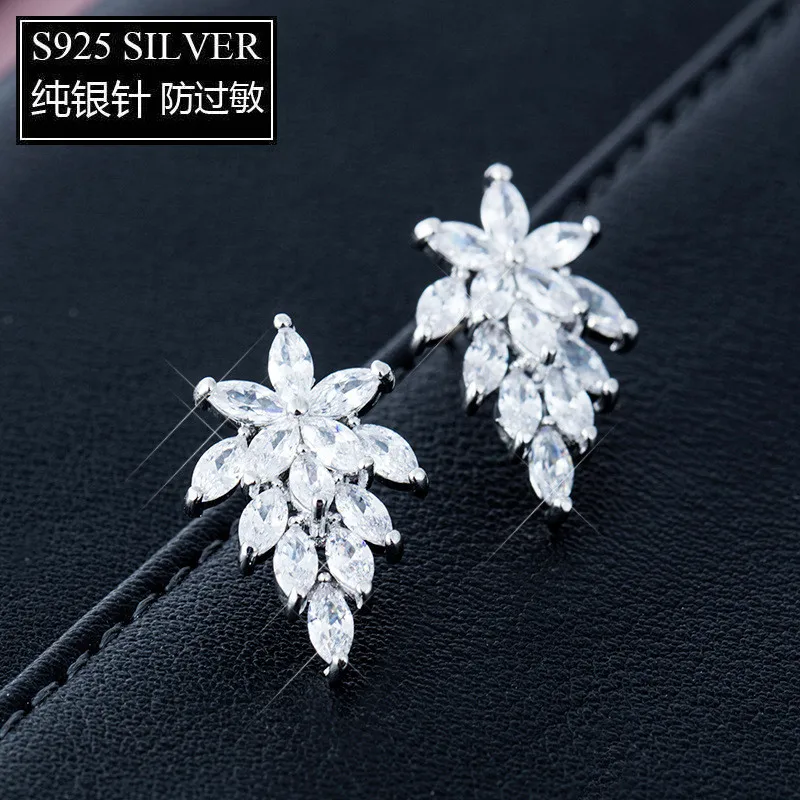 Mziking 2020 New Exquisite Sakura Flower Zircon Earring Cristal S925 Beautifly Concise Brincos Femme Feminino Pendientes Aretes
Mziking 2020 New Exquisite Sakura Flower Zircon Earring Cristal S925 Beautifly Concise Brincos Femme Feminino Pendientes Aretes