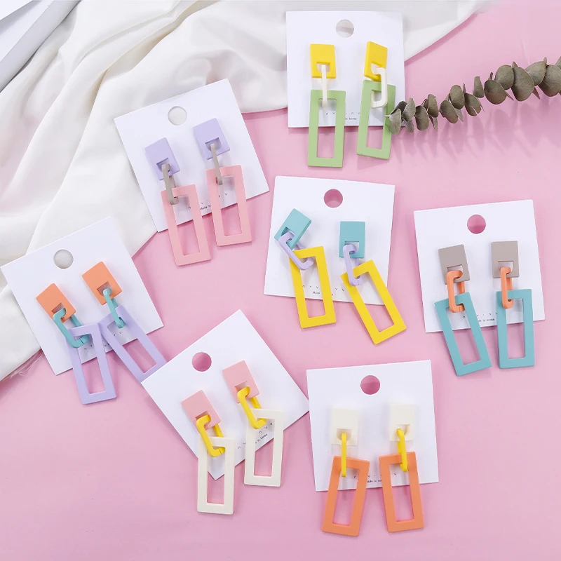 Lifefontier Fashion Women Long Acrylic Drop Earrings For Women Candy Color Resin Geometric Earring Multi Layer Statement Jewelry
Lifefontier Fashion Women Long Acrylic Drop Earrings For Women Candy Color Resin Geometric Earring Multi Layer Statement Jewelry