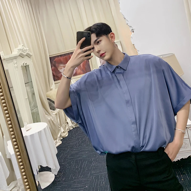 M-XXL!Early summer satin wide shirt shirt tide brand men's bat sleeves lazy wind shirt short sleeve.
M-XXL!Early summer satin wide shirt shirt tide brand men's bat sleeves lazy wind shirt short sleeve.