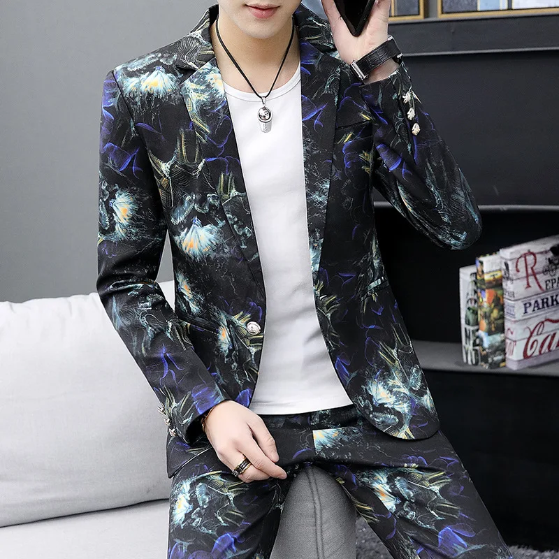 Mens 2-Piece Suits One Button Floral Blazer Dinner Jacket and Pants Vintage Wedding Groom Suits Set
Mens 2-Piece Suits One Button Floral Blazer Dinner Jacket and Pants Vintage Wedding Groom Suits Set