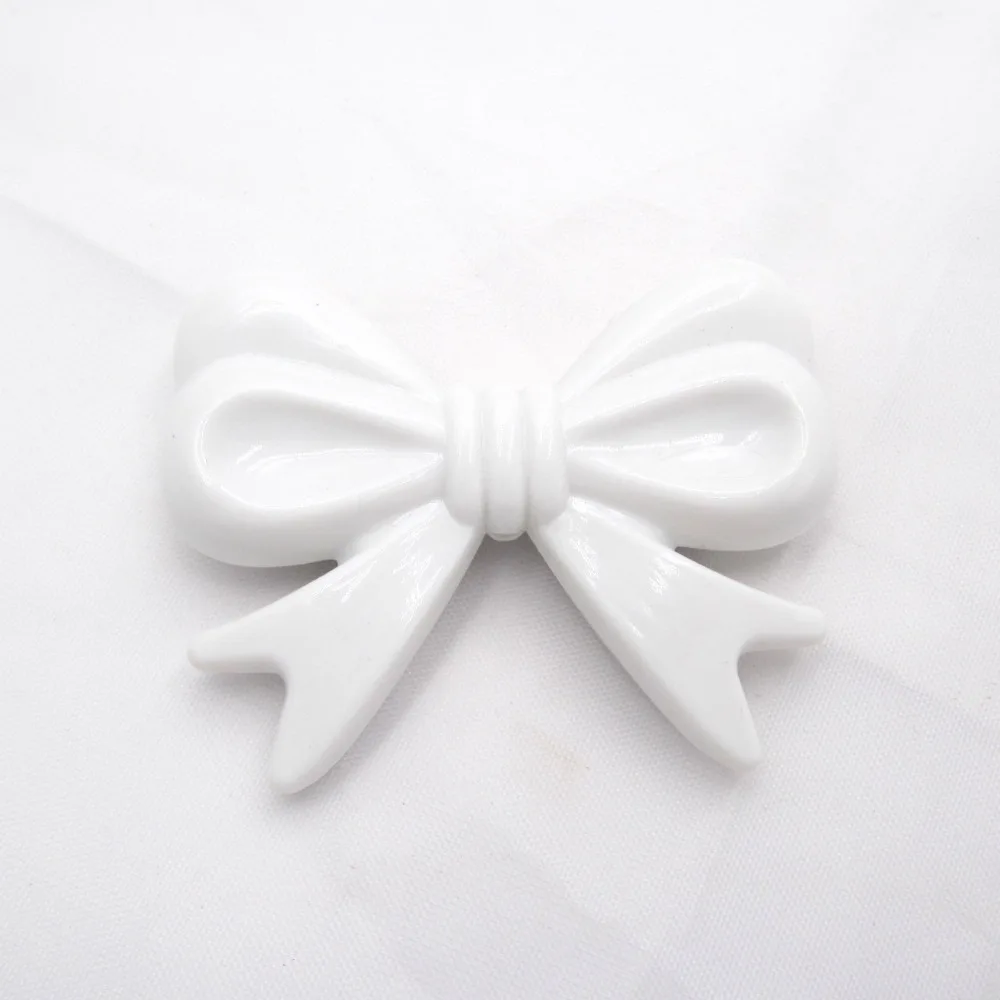 10PCS White Resin Bowknot For DIY Necklace Bracelets Jewelry Making Accessories Tresis Resin Bow Knot With A Hole Free Shipping
10PCS White Resin Bowknot For DIY Necklace Bracelets Jewelry Making Accessories Tresis Resin Bow Knot With A Hole Free Shipping