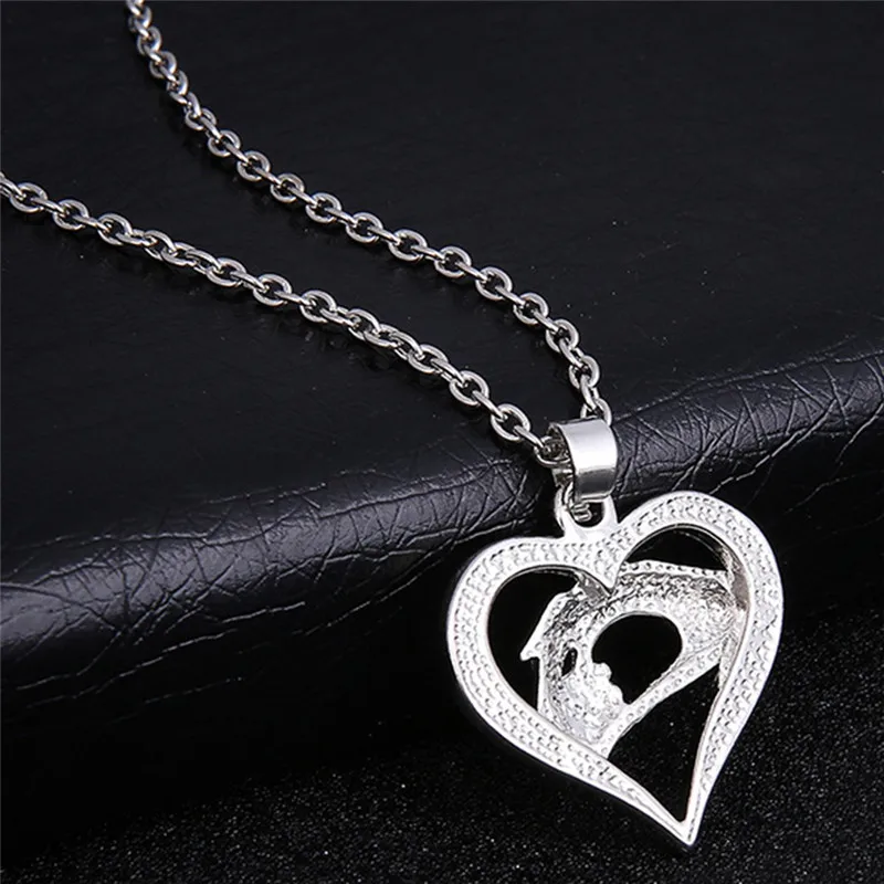 Mother And Child Pendant Gift For Mom Golden Hand in hand Heart Love Necklace Family Jewelry | Украшения и аксессуары